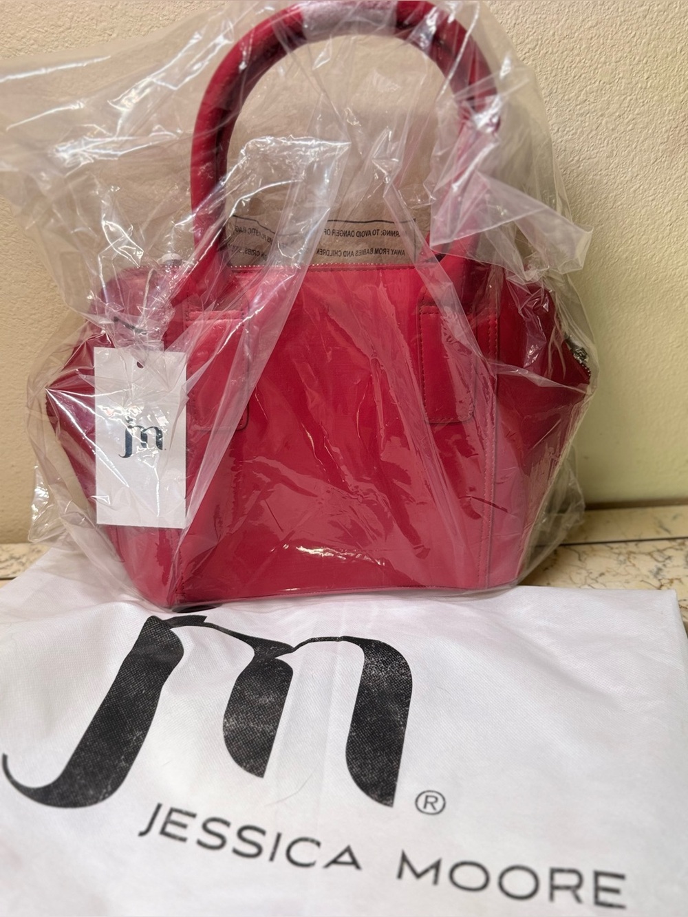 Jessica Moore Red Leather Tote Bag- crossbody - Picture 7 of 10